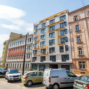 One Bedroom Penthouse # 82 In The Brand New Building Close To The Center With Free Parking Prague