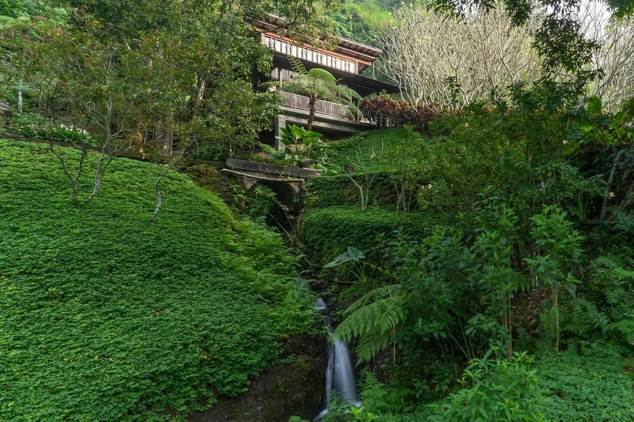 Villa Dua Dari, A Residence By Hadiprana Indonesia